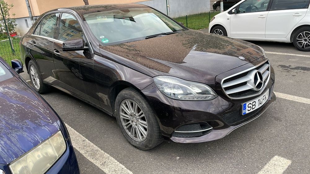 Inchiriez Mercedes E200 Bolt - Uber - Black Cab