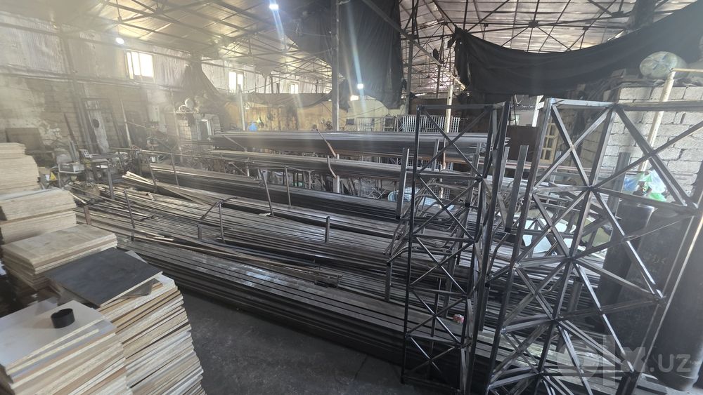 Xasnboy da 450 kv joy aredaga,beriladi xamma sharoyitlar bor gaz svet