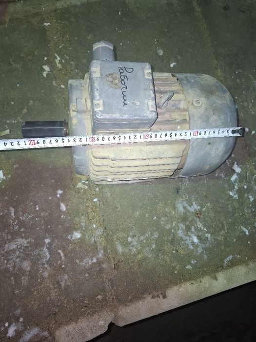 Двгатетель 380 в трехфазные