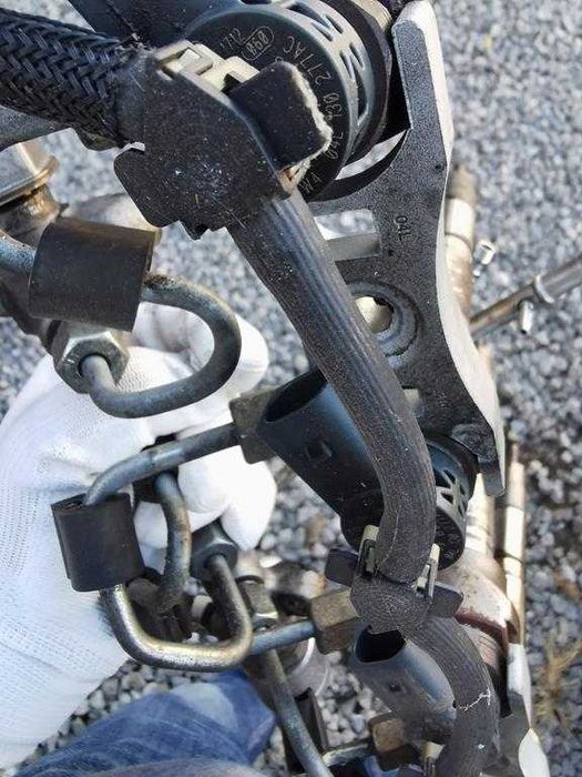 injector injectoare vw passat 2.0 crlb cod 04l130277ac