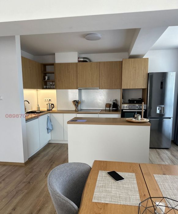 Собственик Продава 3-СТАЕН