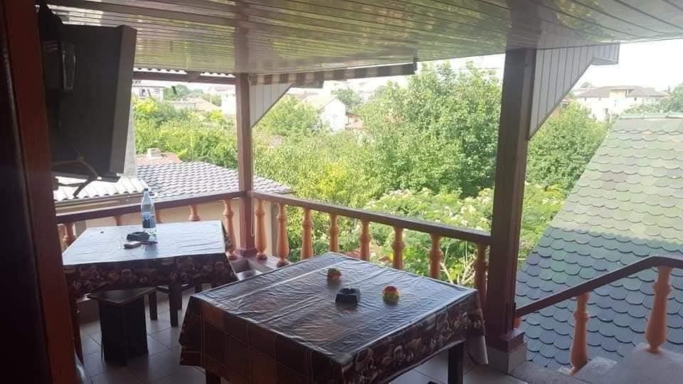 Cazare Costinești lângă parcul de distracții 100lei camera 2persoane pe noapte