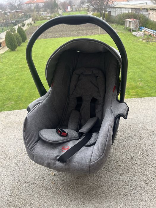 Продавам кош за бебе