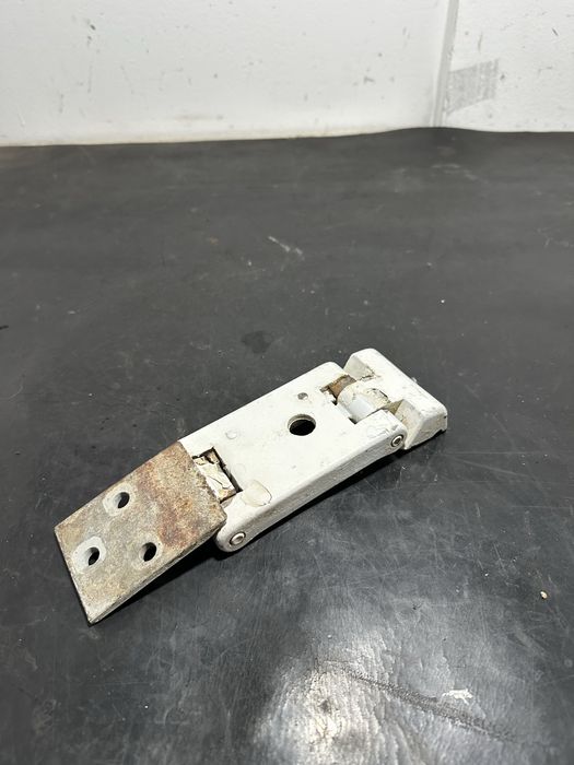 Balama usa stanga spate dreapta spate Volkswgaen VW LT 1997-2006