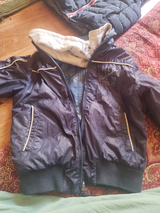Продам детский вещи
