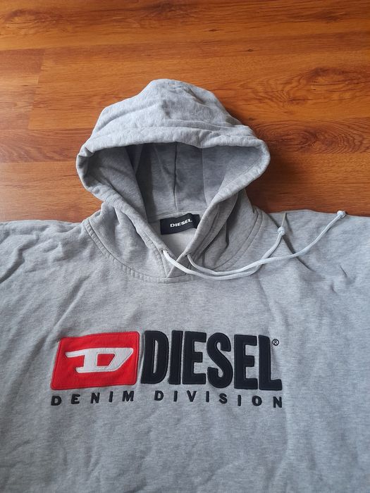 DIESEL мъжки Суитчър M- L размер.