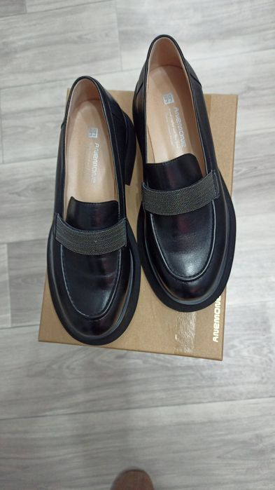 Лоферы из натуральной кожи