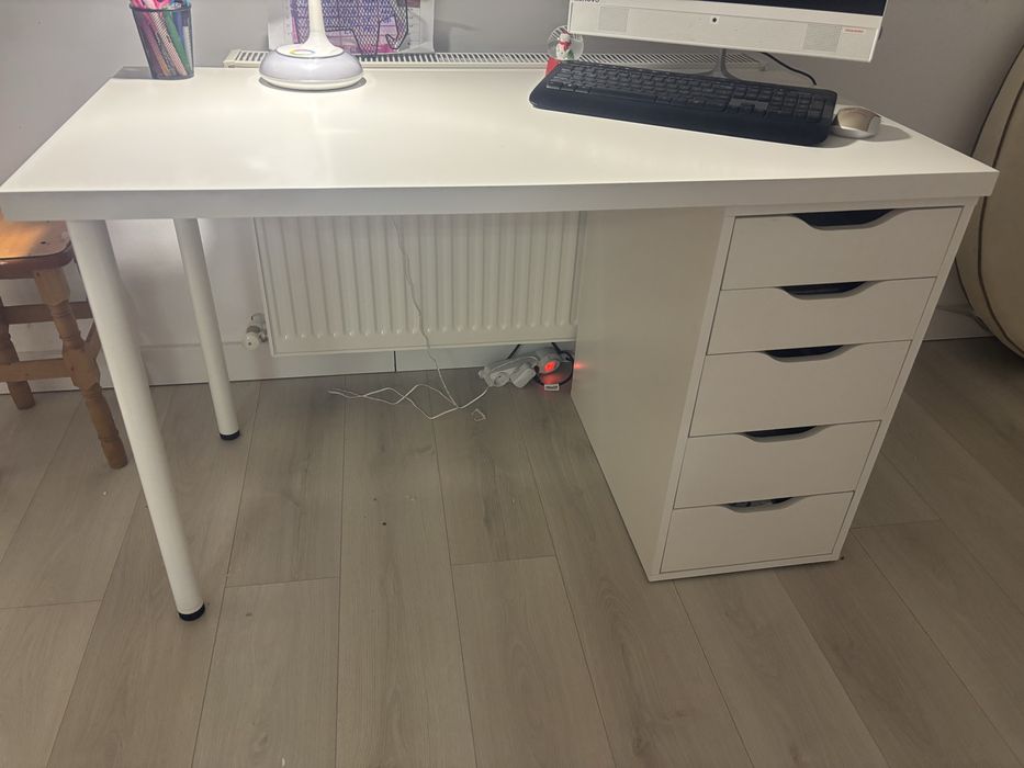 Birou  Ikea  alb