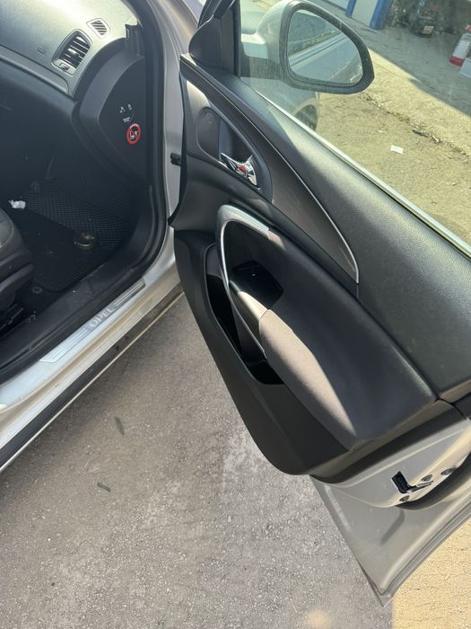 Опел Инсигния 2.0 ЦДТИ на части