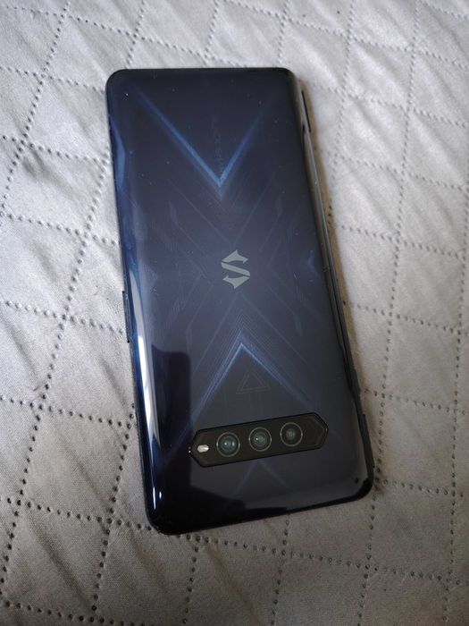 Xiaomi Black Shark 4