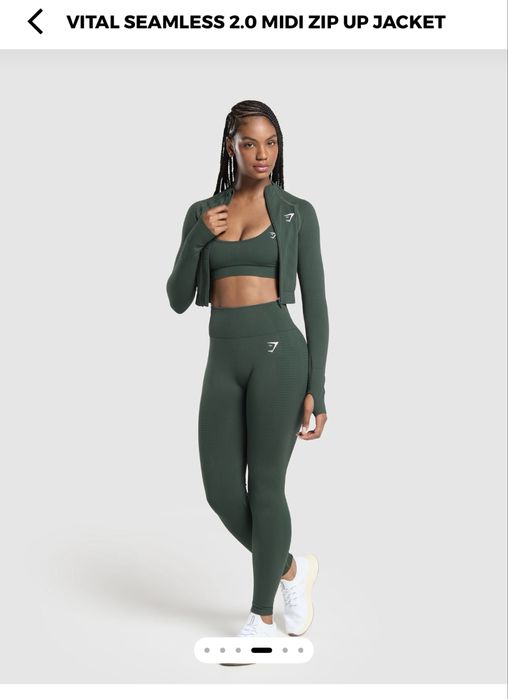 GYMSHARK НОВ кроп топ с цип