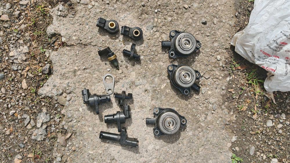 Мерцедес Е350 на части без предна броня, фарове и двигател.