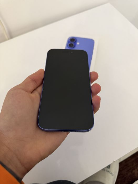 Iphone 16 Ultramarine