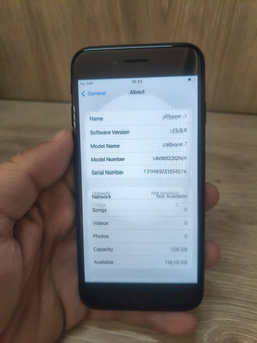 Vând iPhone 7, 128GB, Negru Mat, Neverlocked, Baterie 92%