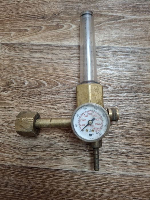 Регулятор для аргона