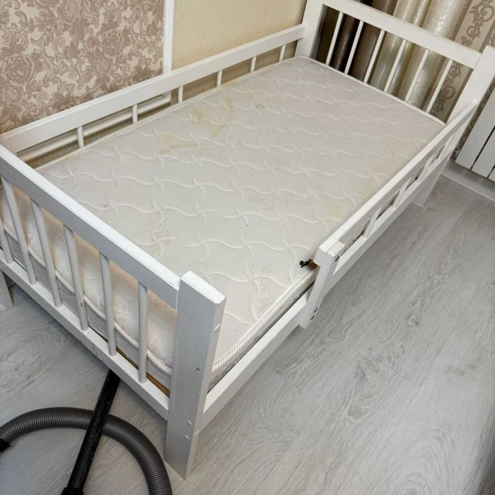 кровать детская от 2 лет