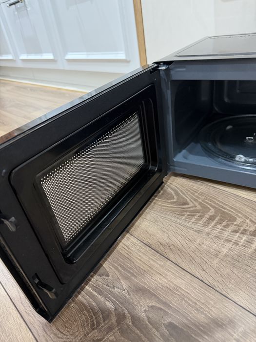 Микроволновка AVA Срочно