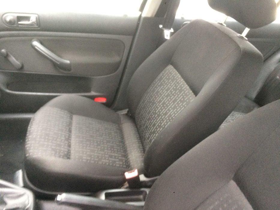 Interior scaune si banchete golf 4 cu 4 usi seat skoda 1 bora
