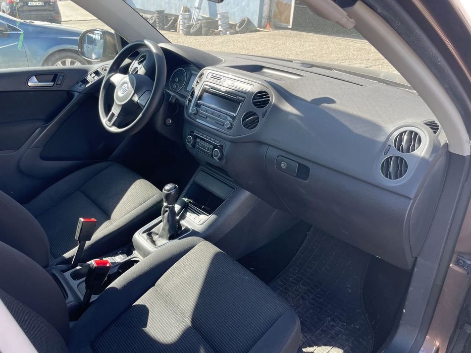 Dezmembrez piese Tiguan