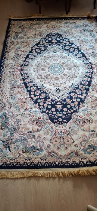 Продам красивый ковёр