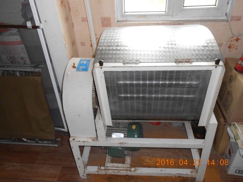 Тестомесильная машина 50 кг