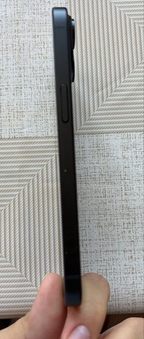 Iphone 15 (128GB)