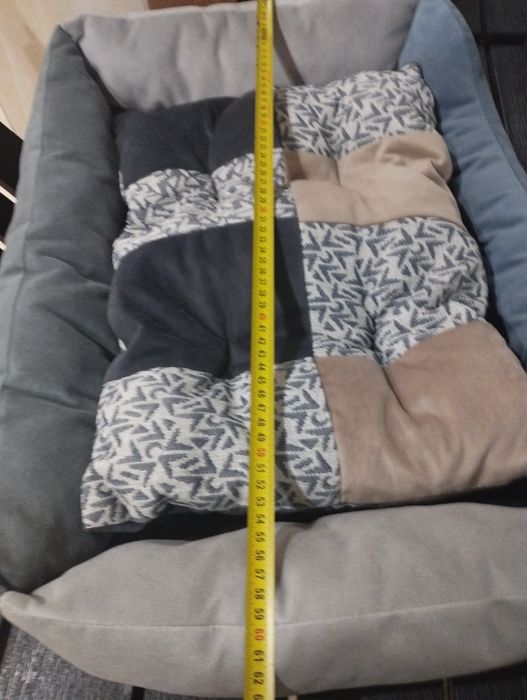 Продам лежанку для кошки или собаки