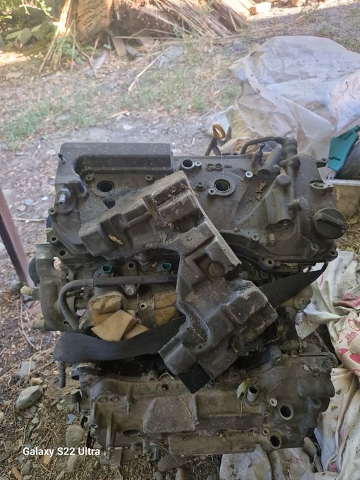 Продам двигатпль 3,5 от хайландер