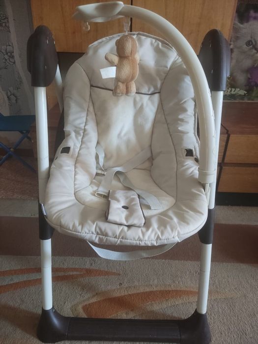 Продам детский стульчик 2 в 1