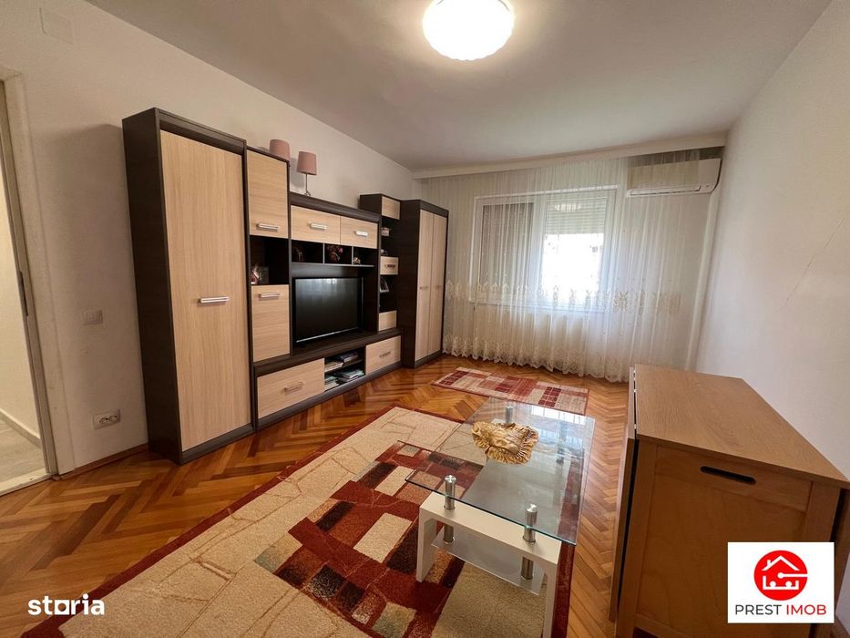 De inchiriat apartament 3 camere in Tudor