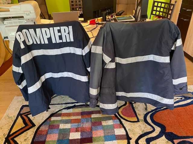 Costum pompieri Nomex