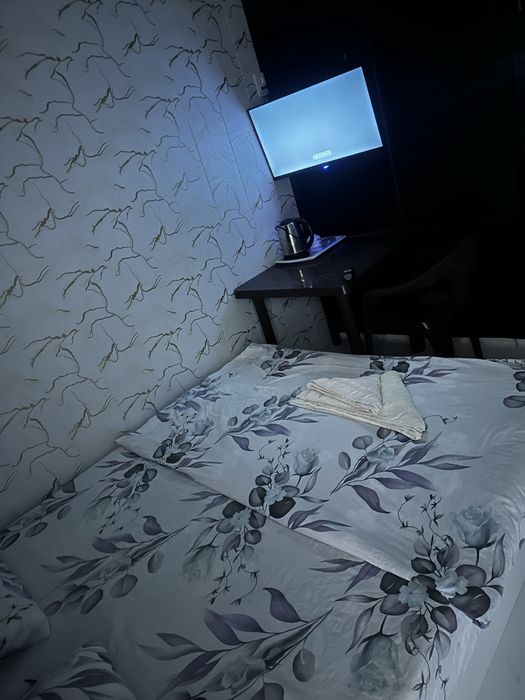 Mexmonxona Bez zaks chilonzor