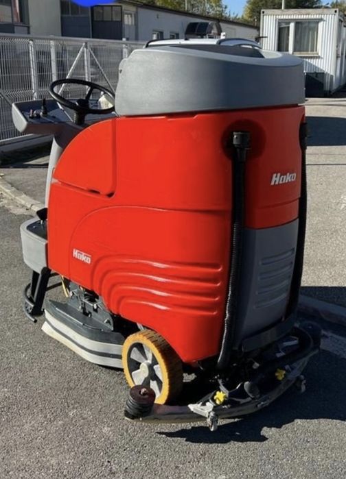 Masina spalat pardoseli Hako B750