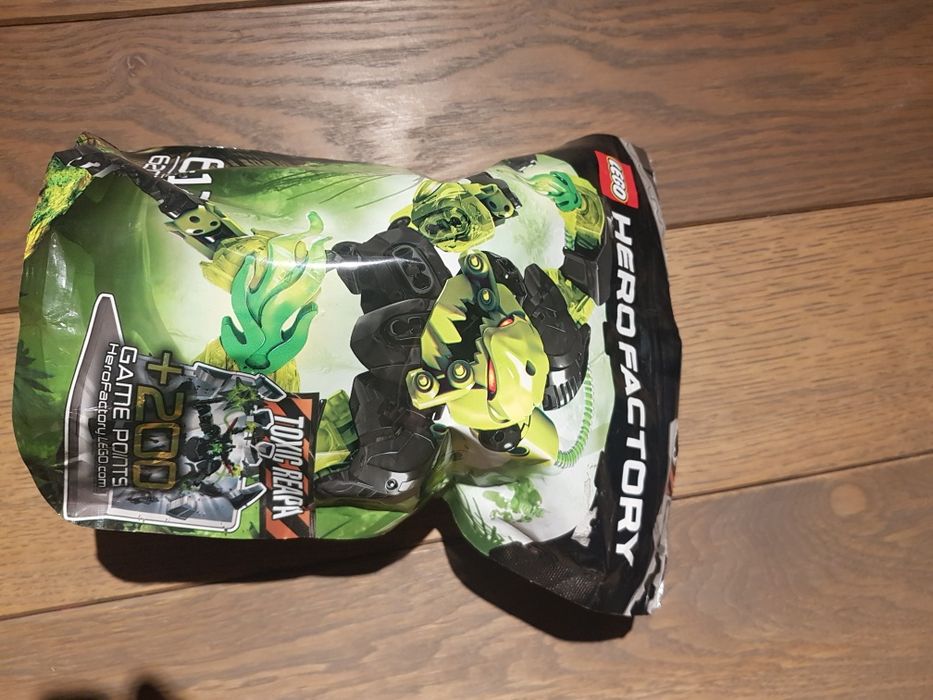 Lego toys: Legends of Chima, Hero Factory, Mega Bloks dragons