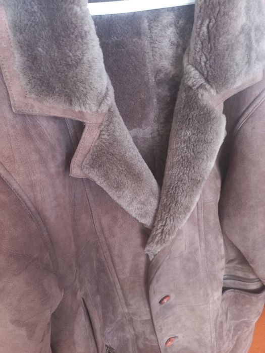 Продам дубленку- натуральная овчина