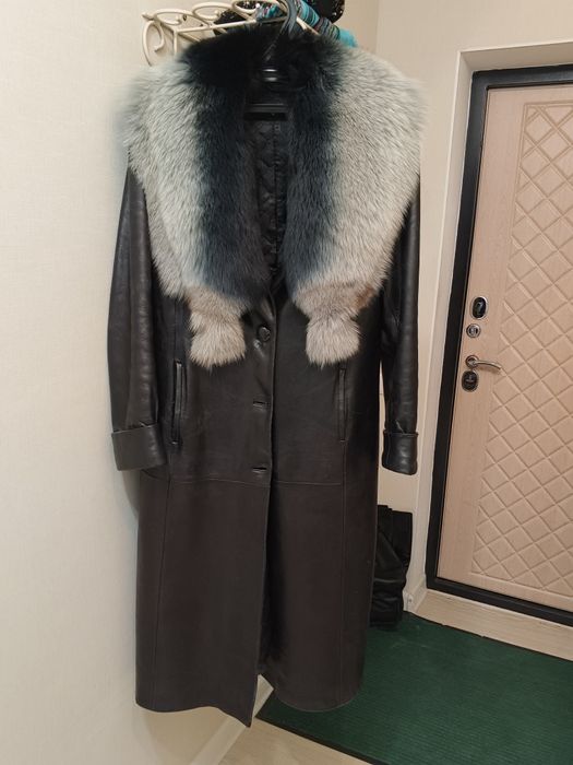Кожаное пальто хорошое