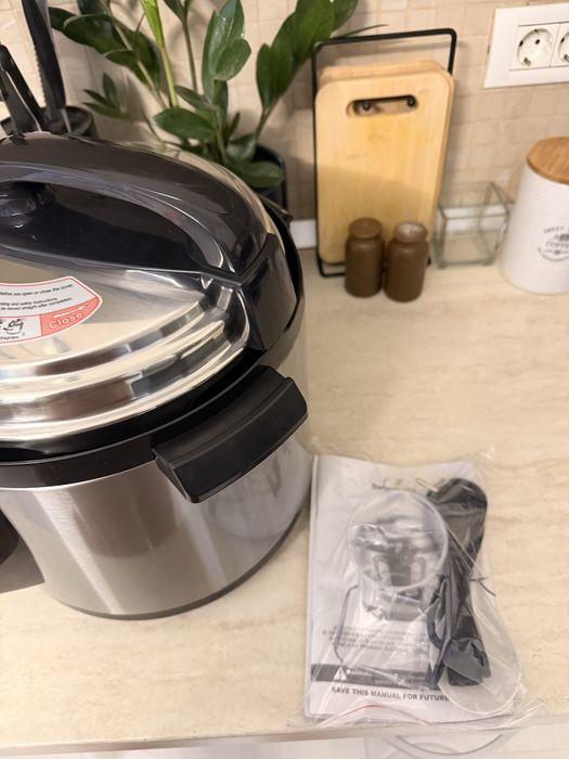 Oala electrica sub presiune, one pot