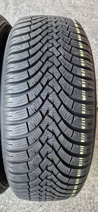 4 anvelope iarna ca noi Falken 235/60/17.Pretul este pe bucata.
