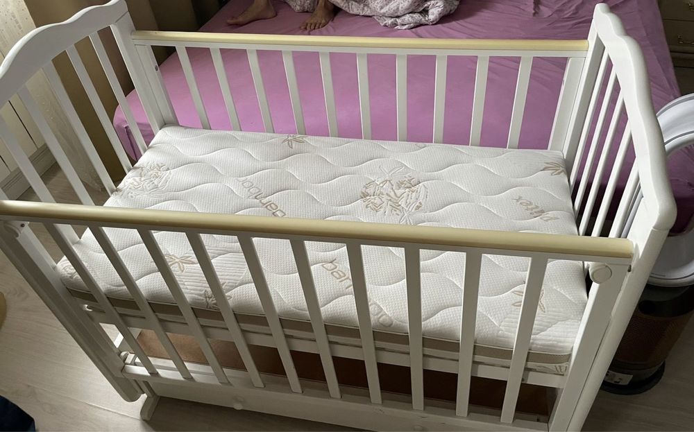 Кроватка детская