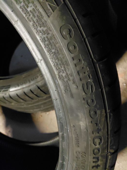 255/35/19" Continental 2бр.гуми