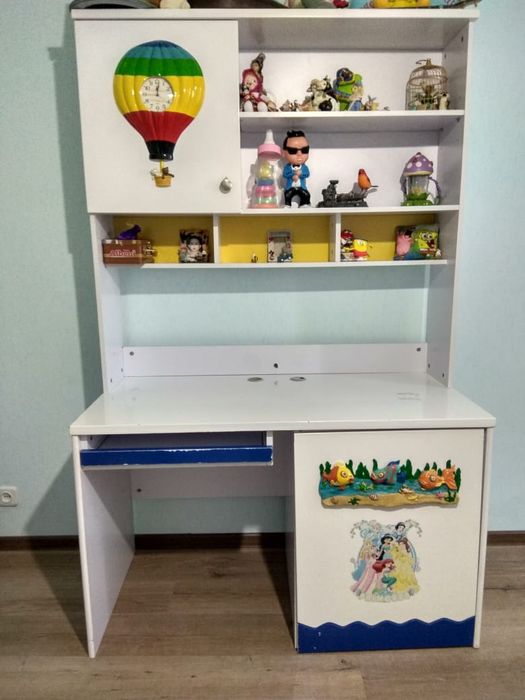 Гарнитур для детской комнаты