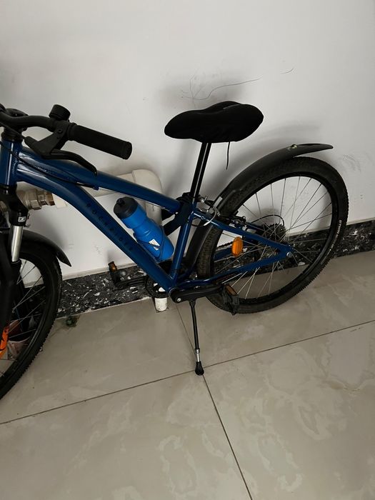 Bicicleta rockrider albastru inchis
