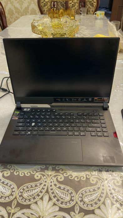 Asus ROG Strix SCAR 15 2TB