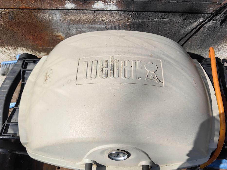 Газово барбекю Weber Q 2000