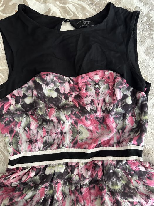 Rochita Guess originala