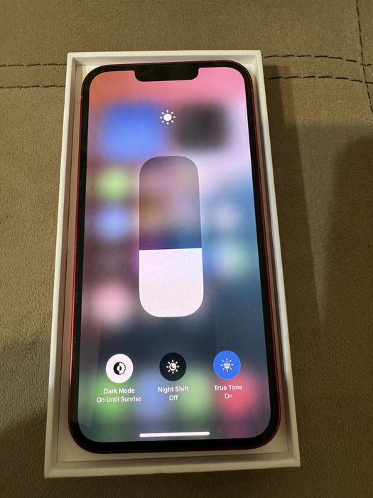 iPhone 13 Red 128gb - като нов