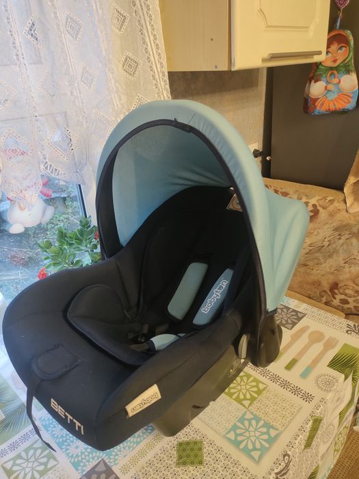 Продам автолюльку