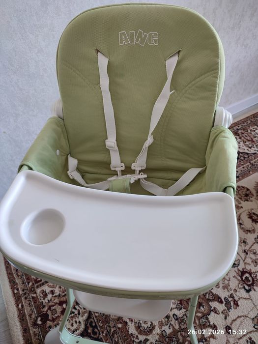 Продам стульчик для кормления