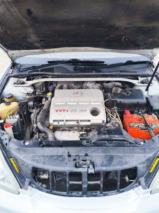 Продам Lexus ES300