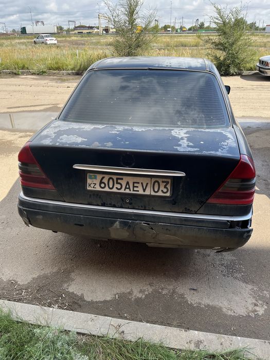 Mercedes Benz C220 W202